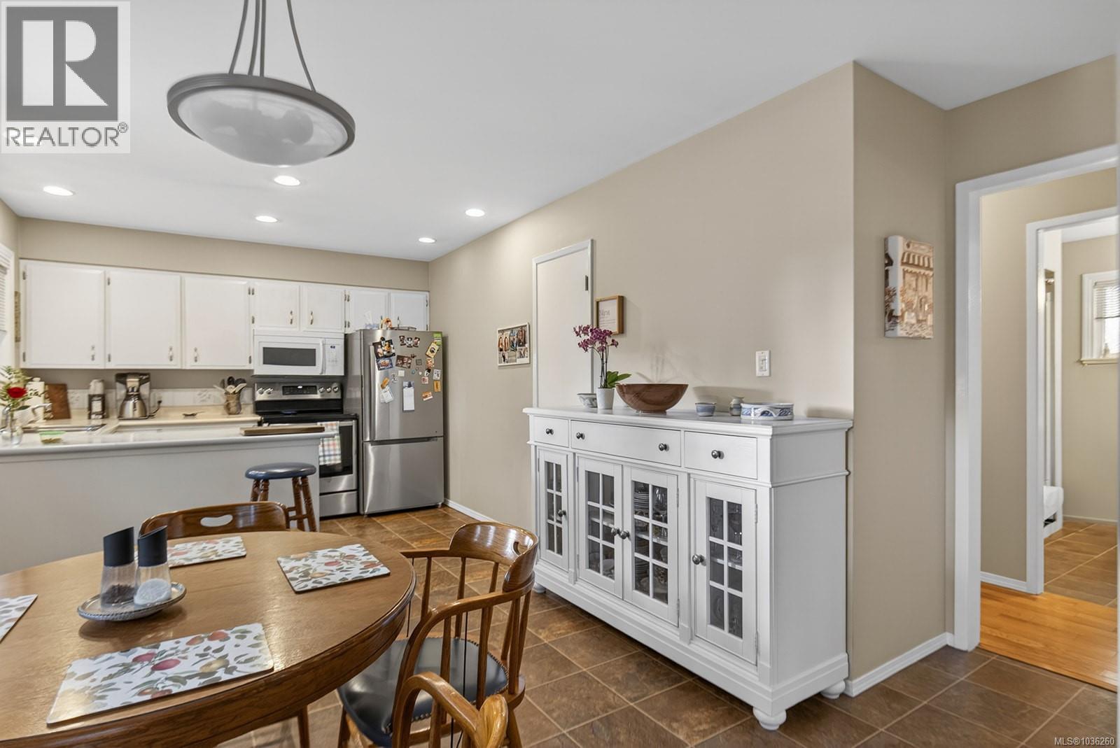 5869 Upland Ave - 8