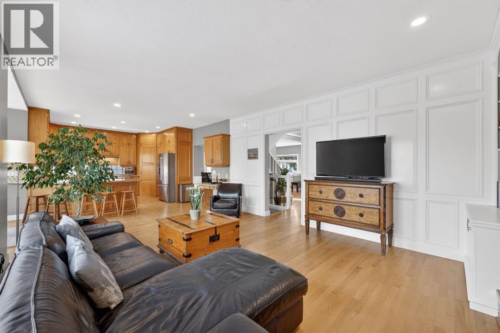 222 Diamond Drive SE - 10