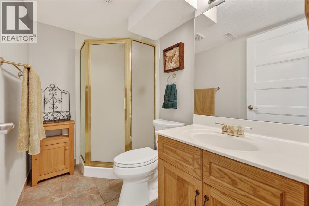 222 Diamond Drive SE - 38