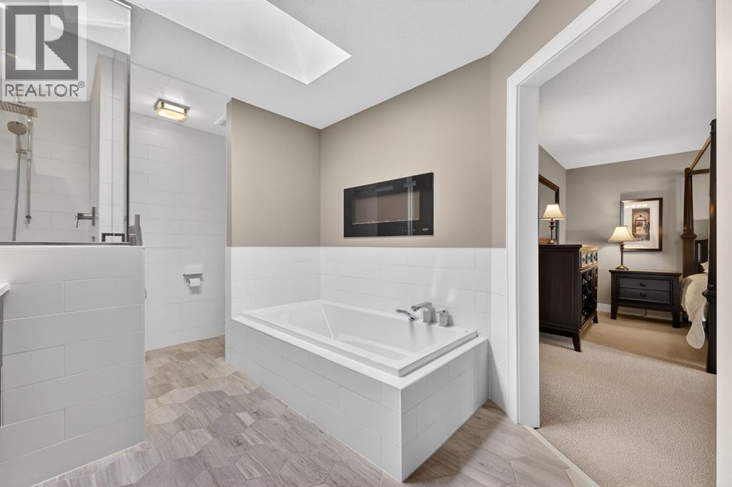 222 Diamond Drive SE - 27