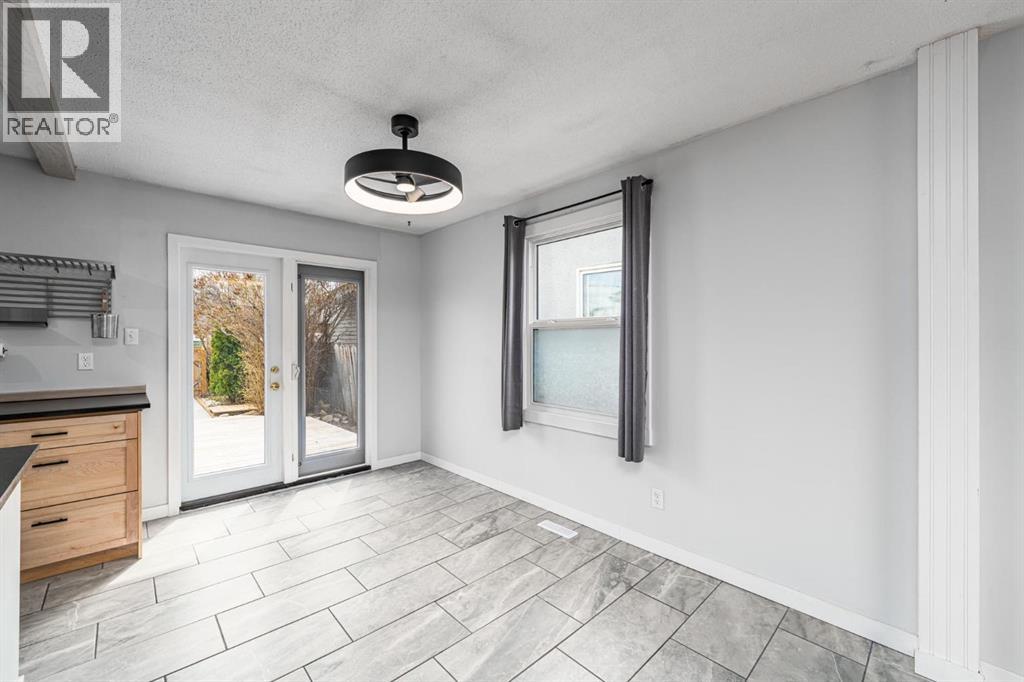 5207 5 Avenue SE - 9