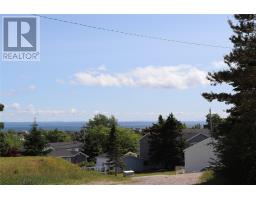 4-6 Mountain Road thumbnail 3