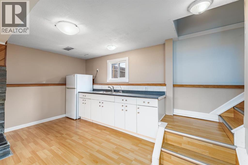 5207 5 Avenue SE - 19