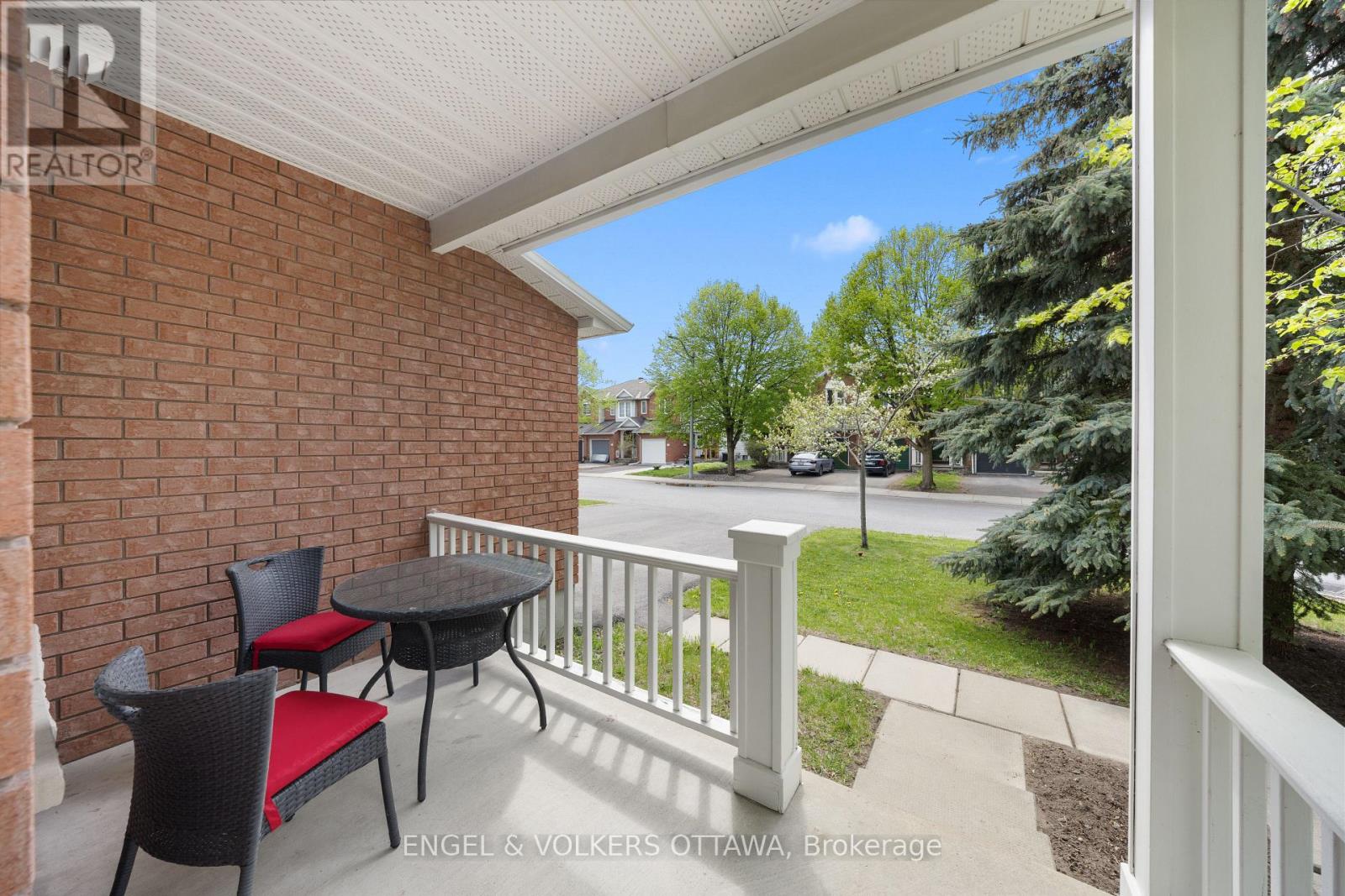 23 CAMBRAY LANE - 39
