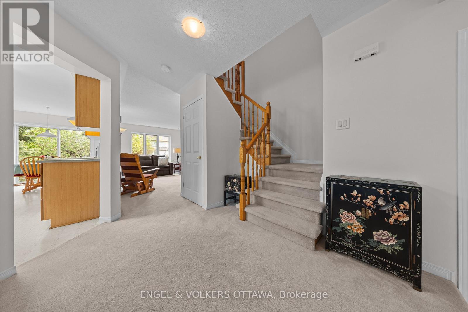 23 CAMBRAY LANE - 8