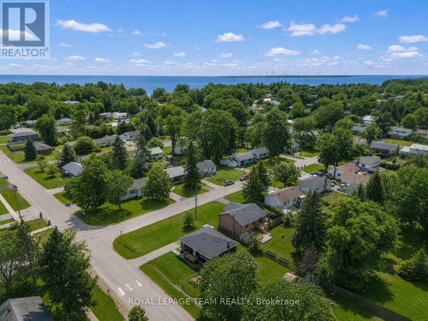 187 LAKEVIEW AVENUE - Image 2