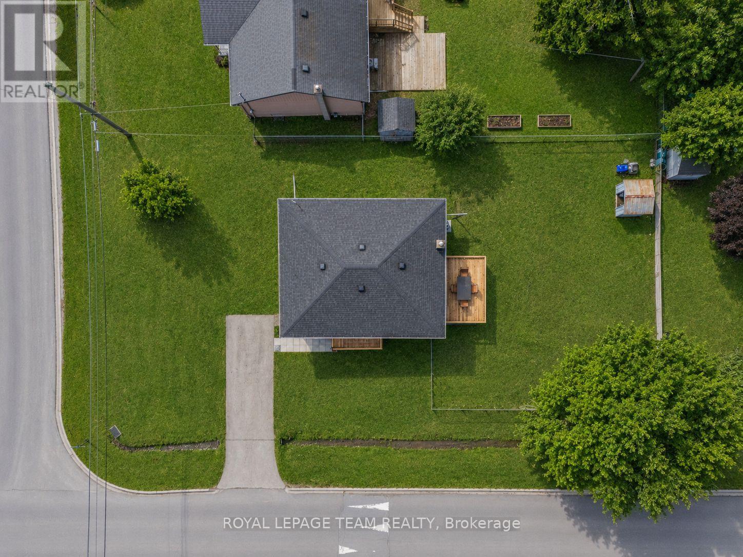 187 LAKEVIEW AVENUE - 33