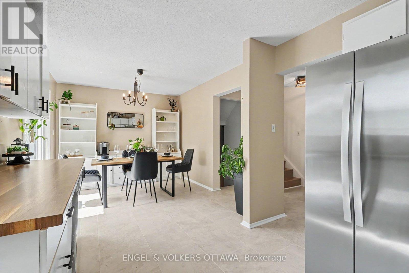 900 BORLAND DRIVE - 16