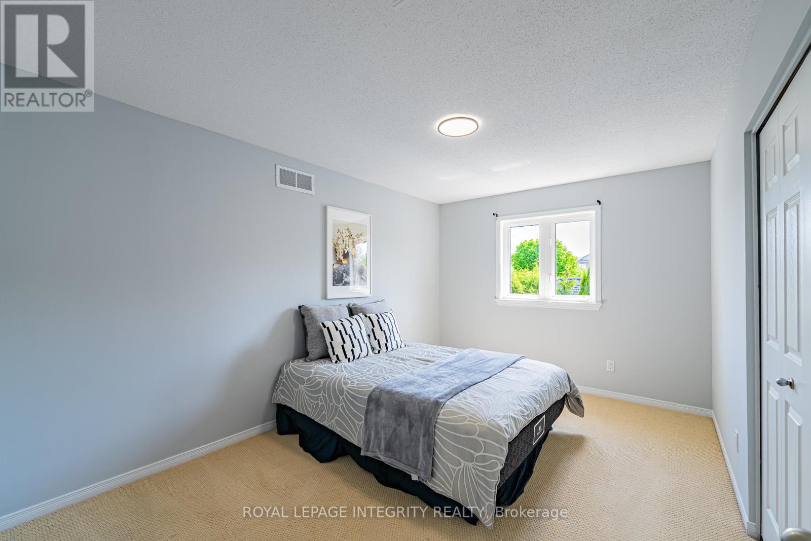 60 WILDERNESS WAY - 33