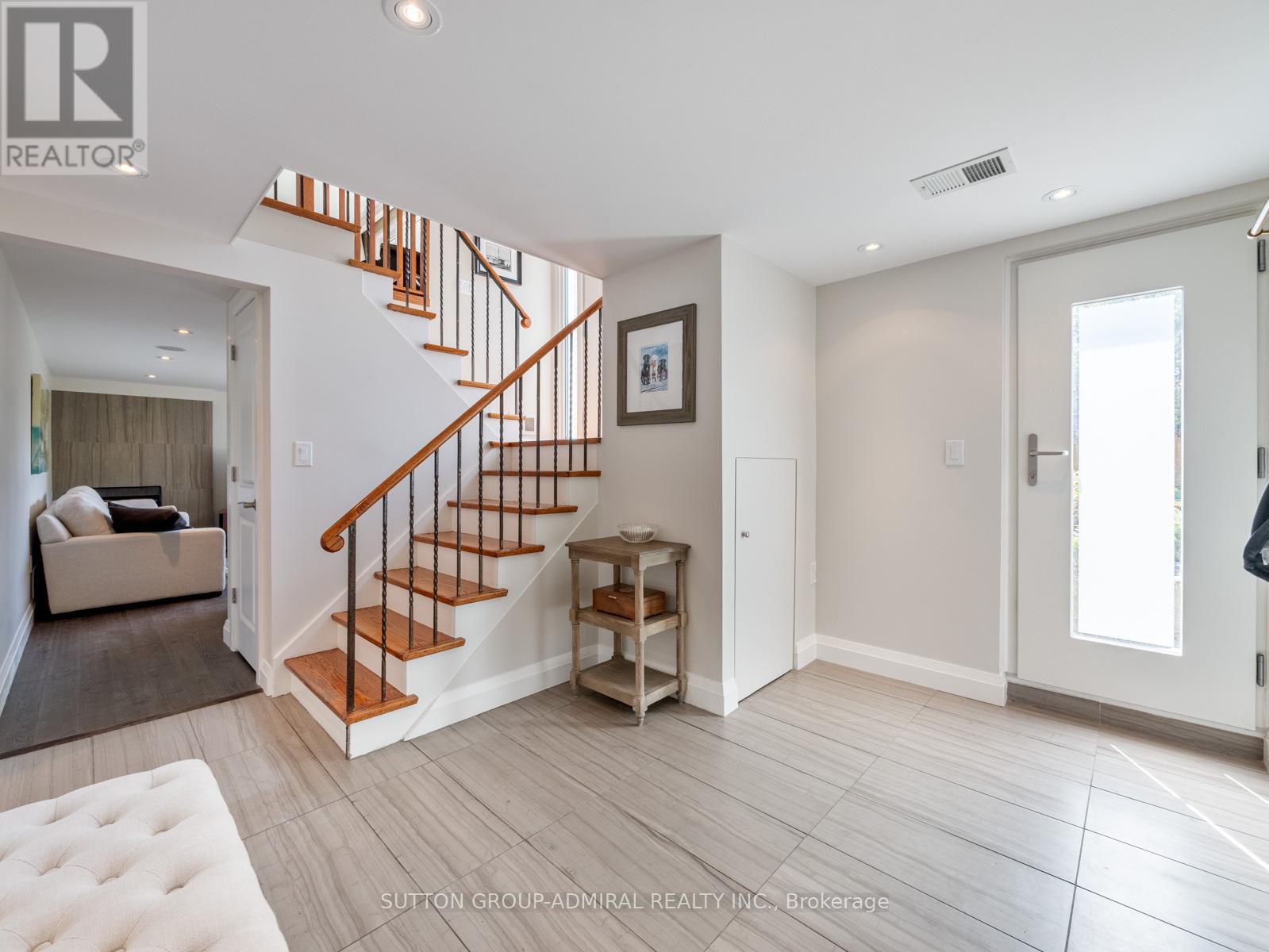 125 LAVEROCK AVENUE - 26