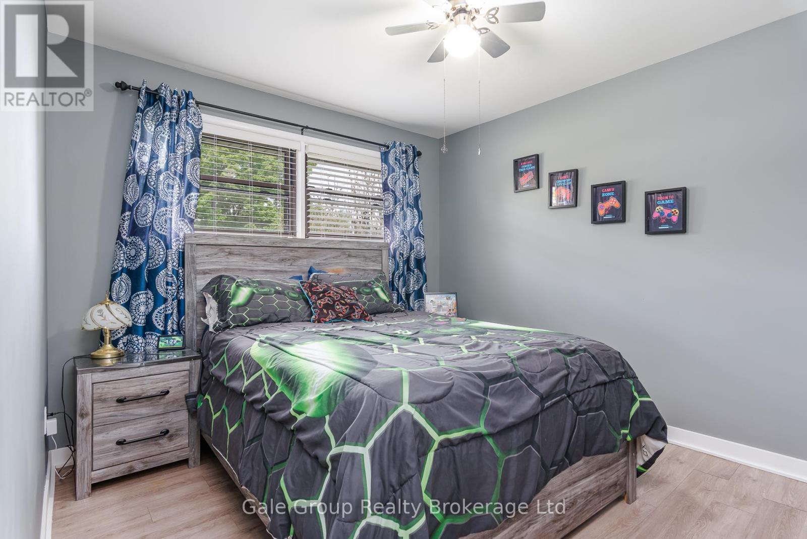 183 BYRON STREET - 23