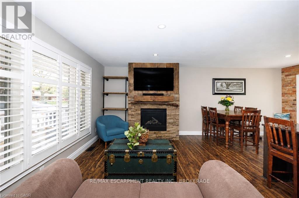 4036 MILLER AVENUE - 10
