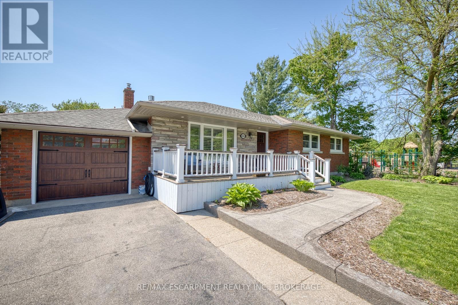 4036 MILLER AVENUE - 2
