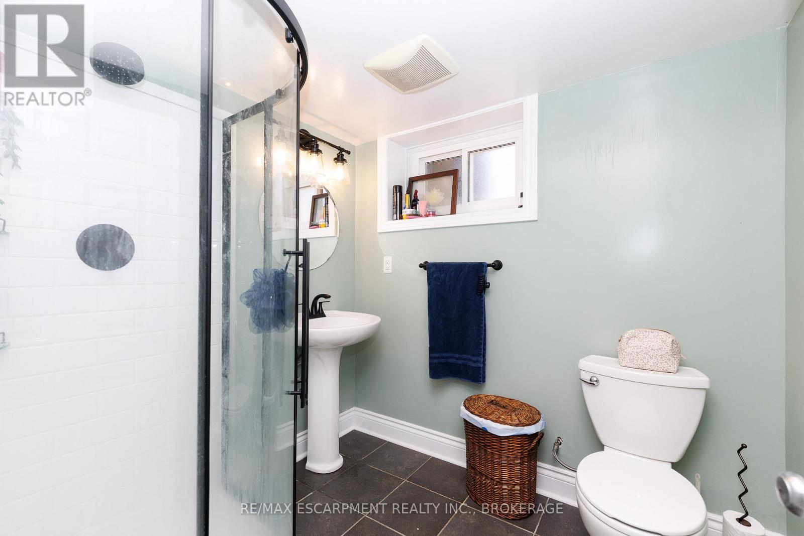 4036 MILLER AVENUE - 23