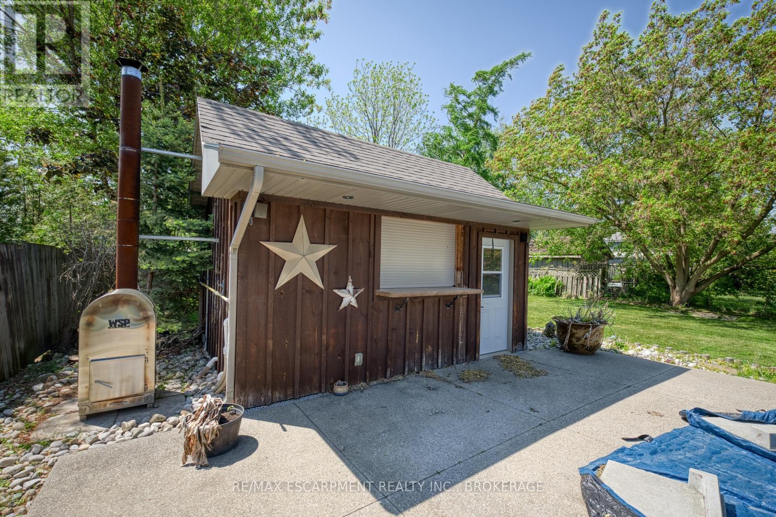 4036 MILLER AVENUE - 27