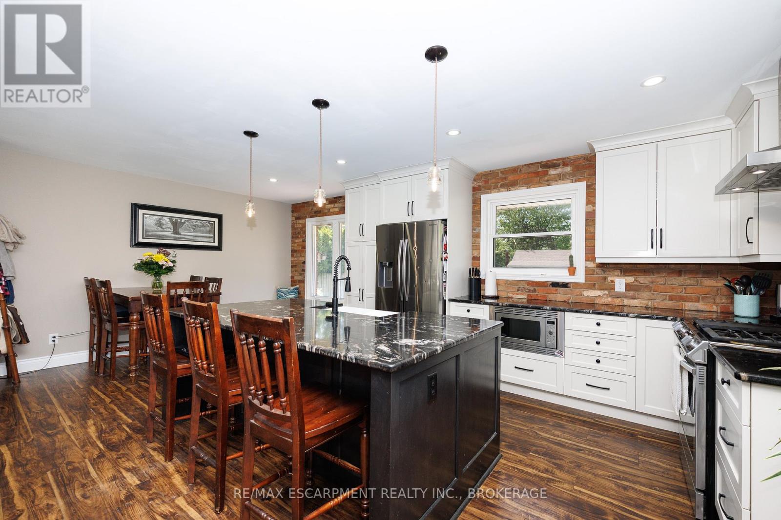 4036 MILLER AVENUE - 5