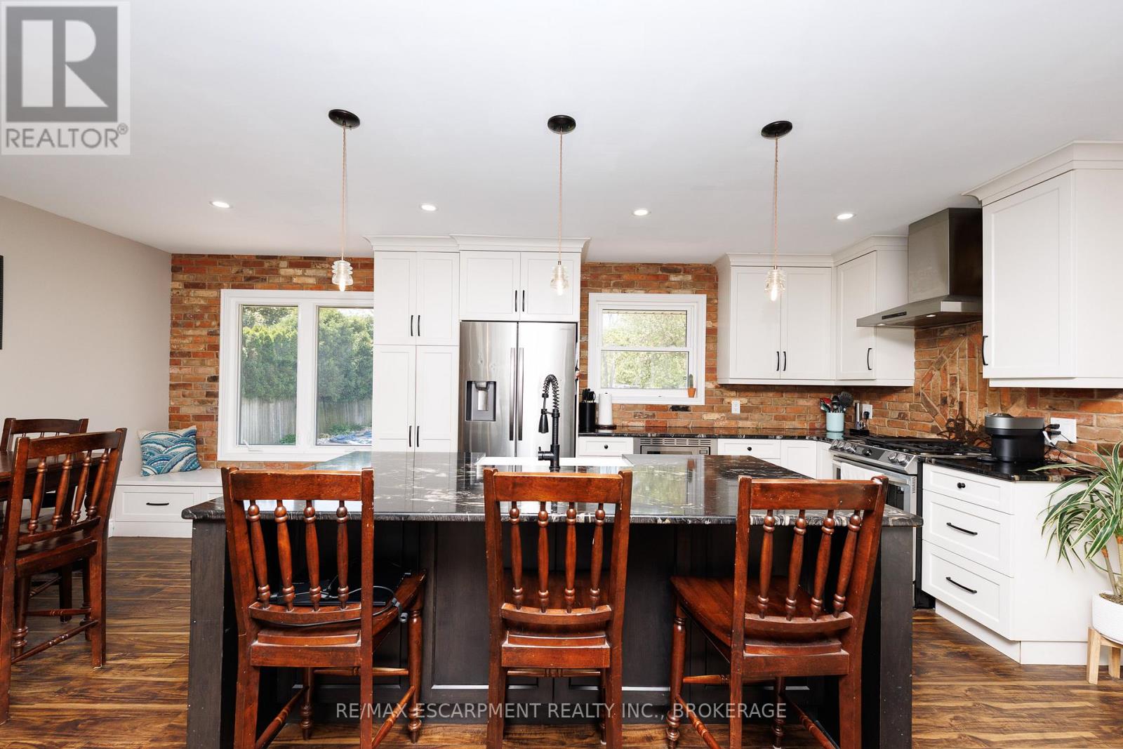 4036 MILLER AVENUE - 6