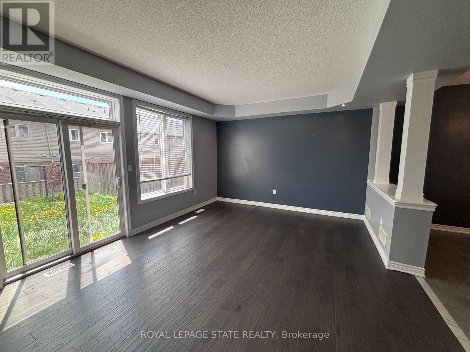71 FAIRGROUNDS DRIVE - 10