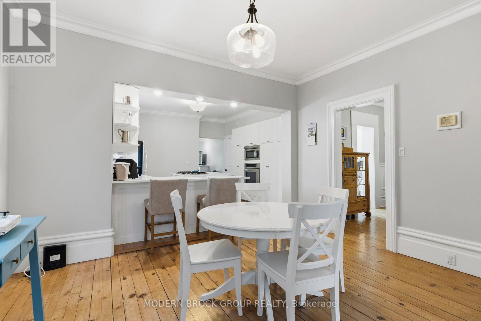 254 KING STREET E - 15