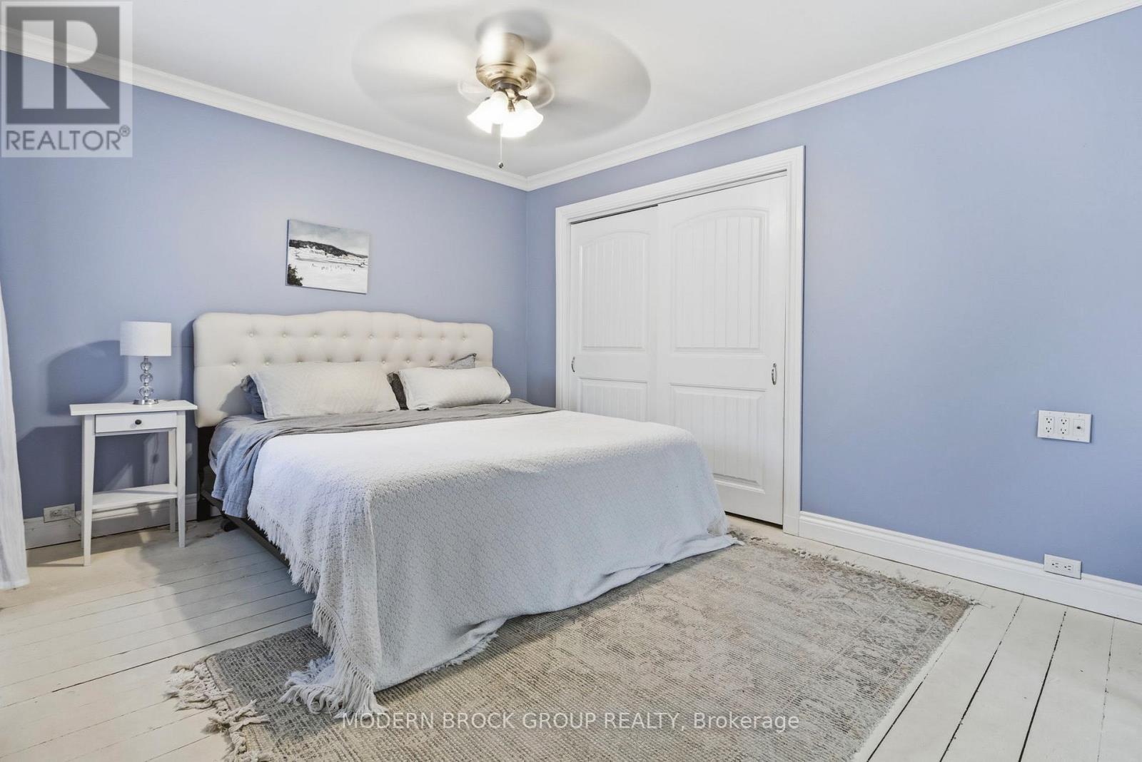 254 KING STREET E - 32