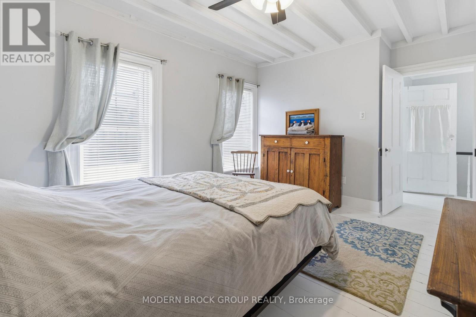 254 KING STREET E - 35