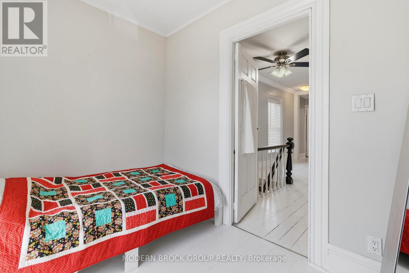254 KING STREET E - 36