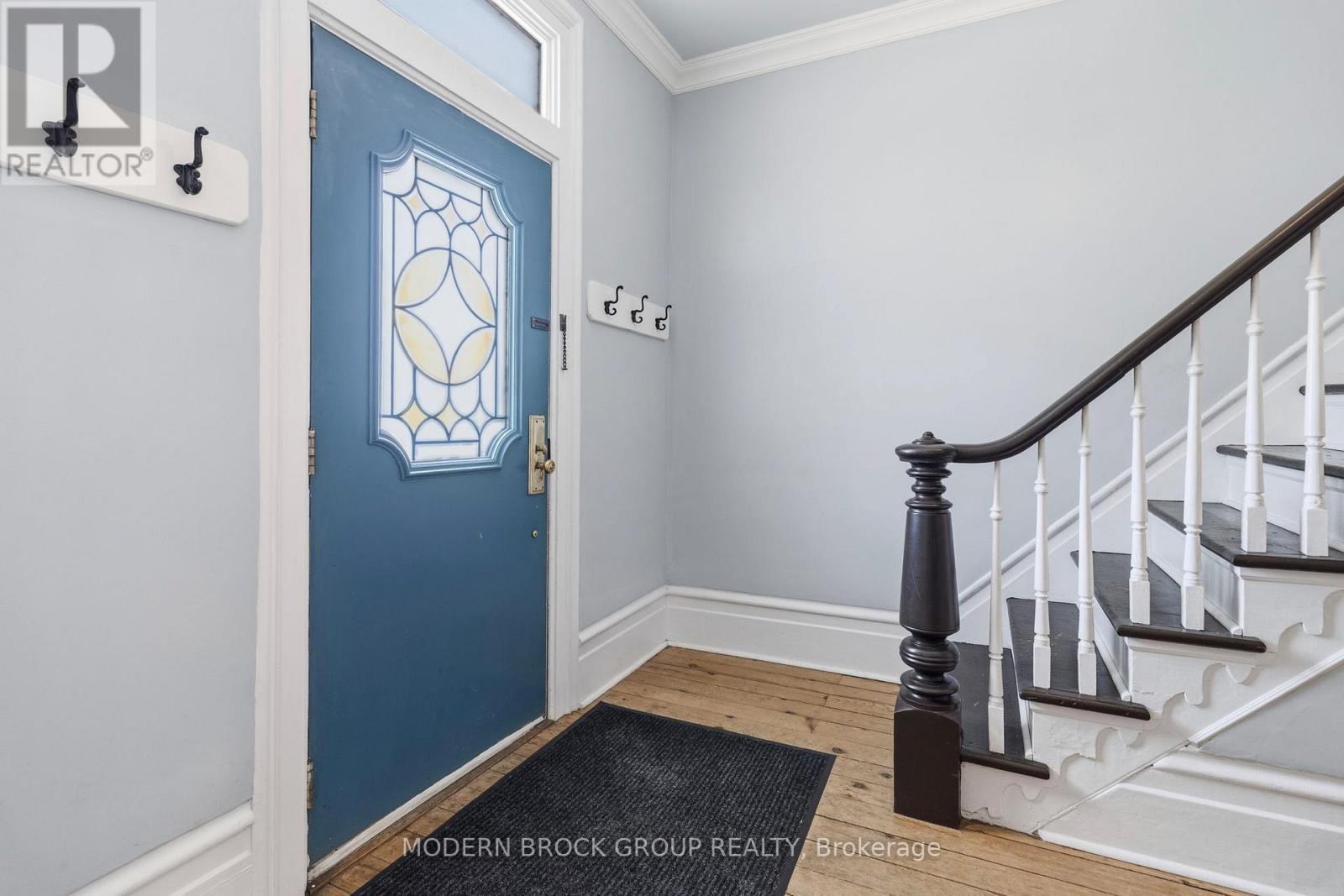 254 KING STREET E - 6