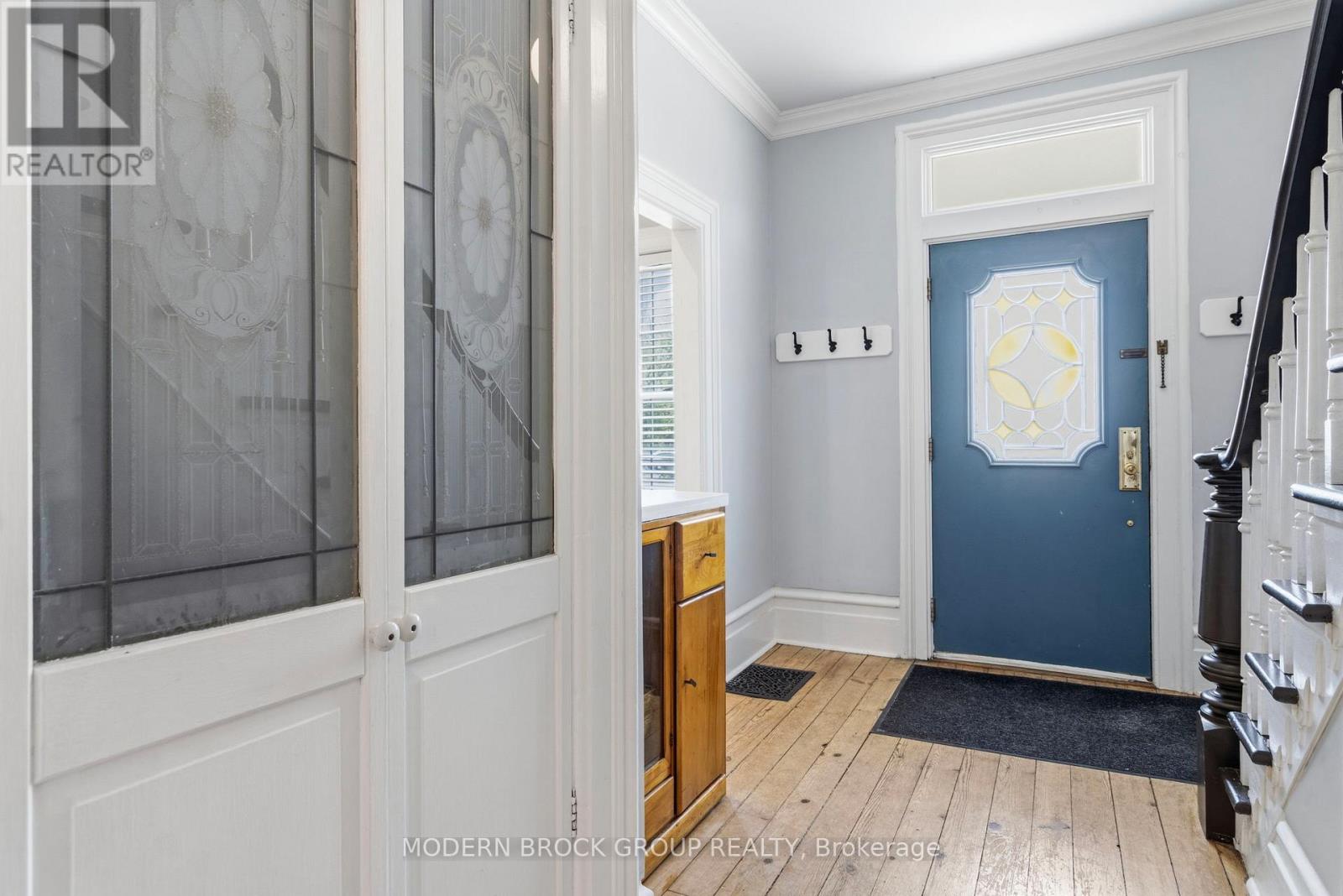 254 KING STREET E - 7
