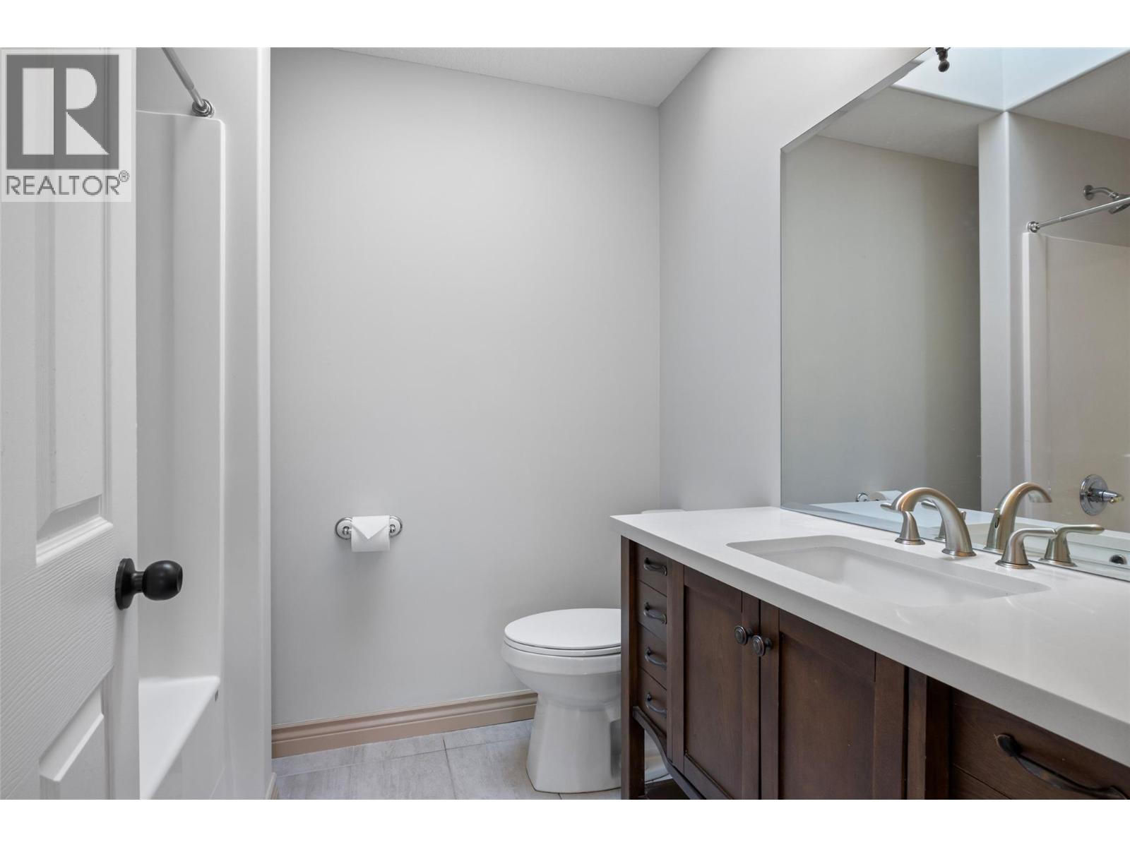 3702 Overlander Drive - 16