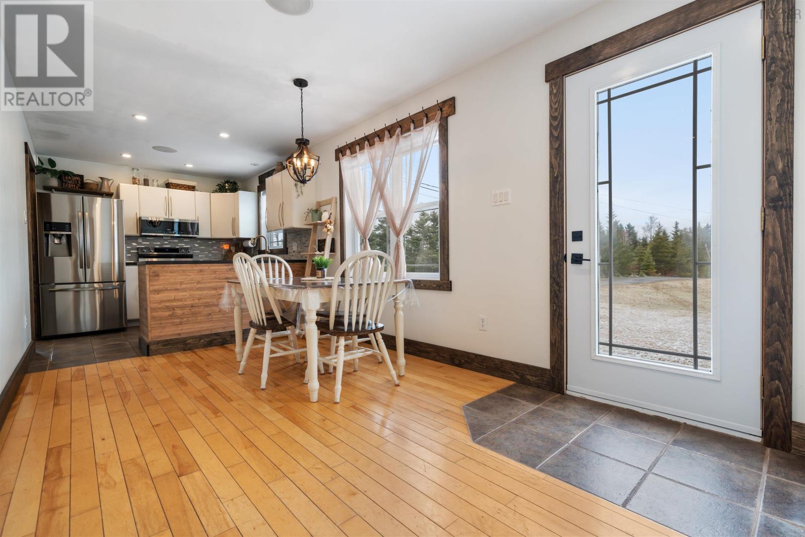 157 Pleasant Drive - 8