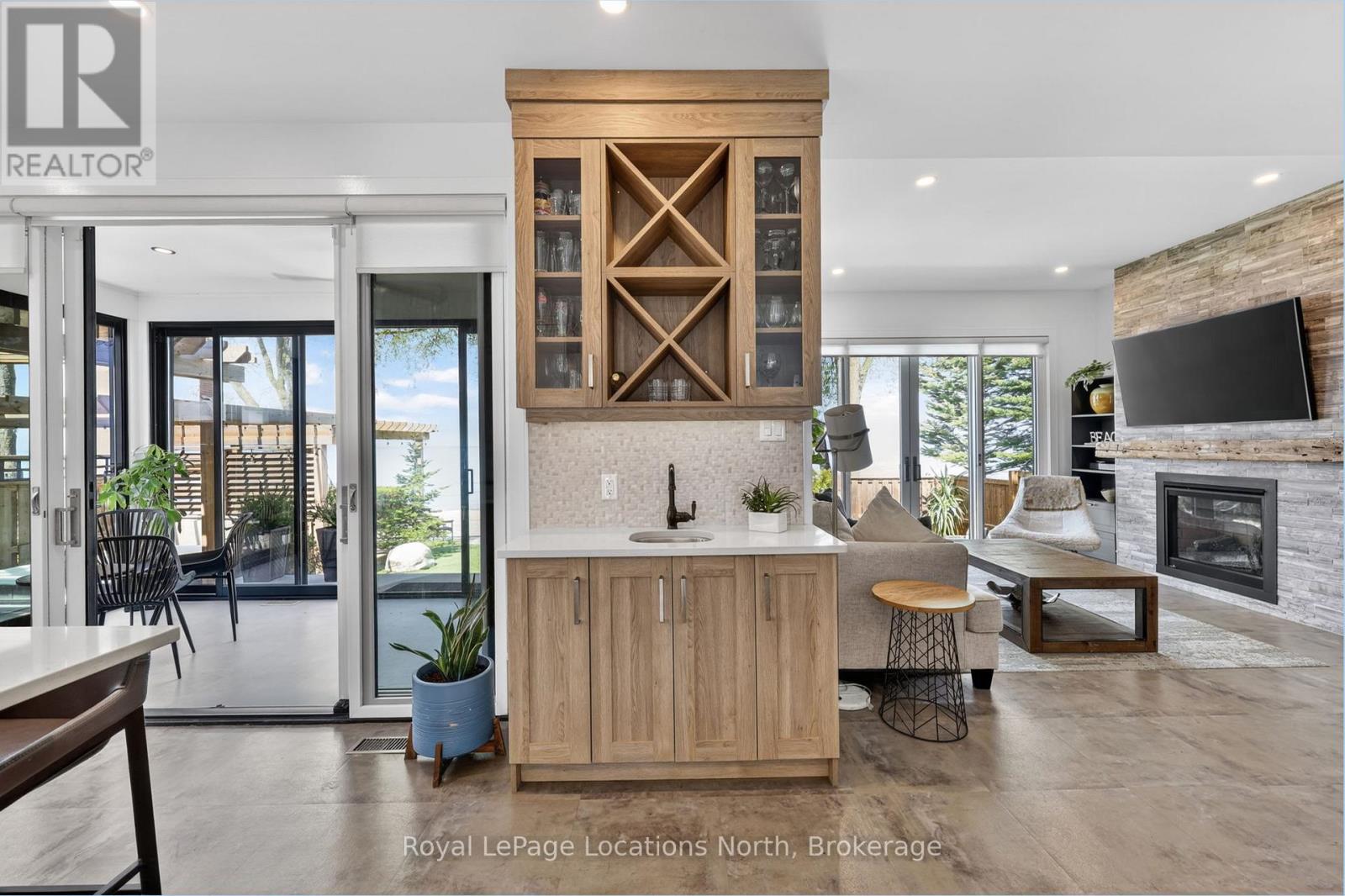 2206 TINY BEACHES ROAD S - 10