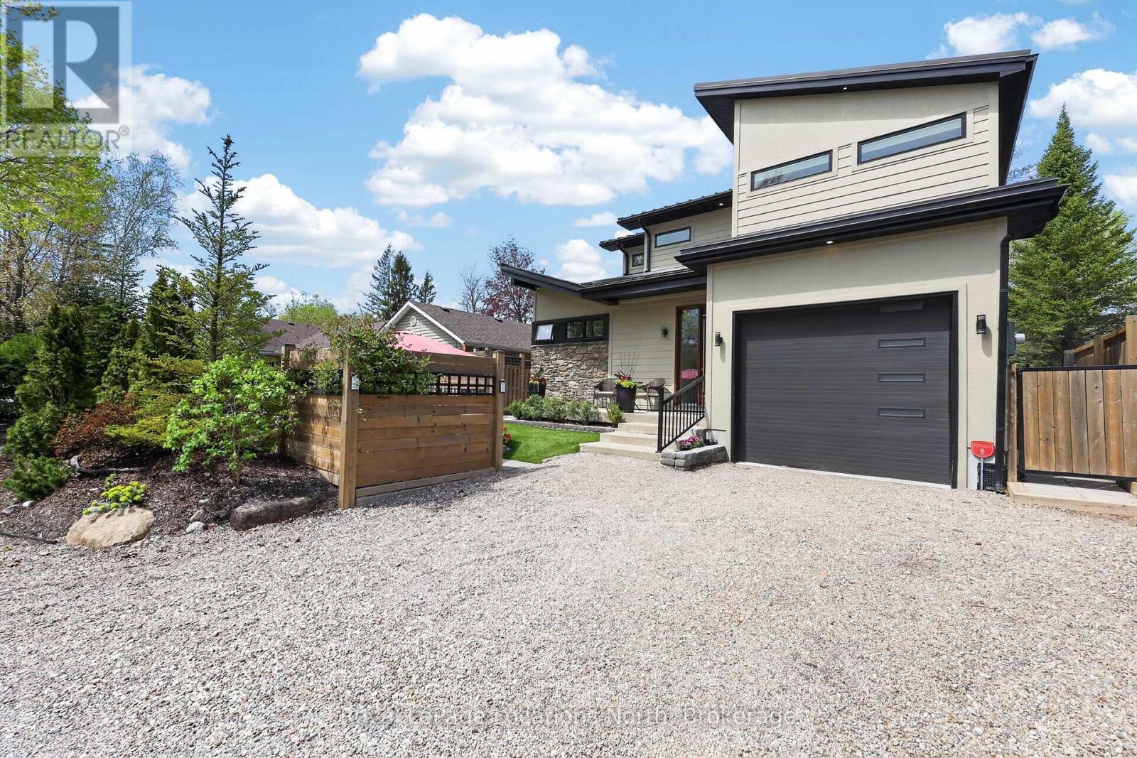 2206 TINY BEACHES ROAD S - Image 2
