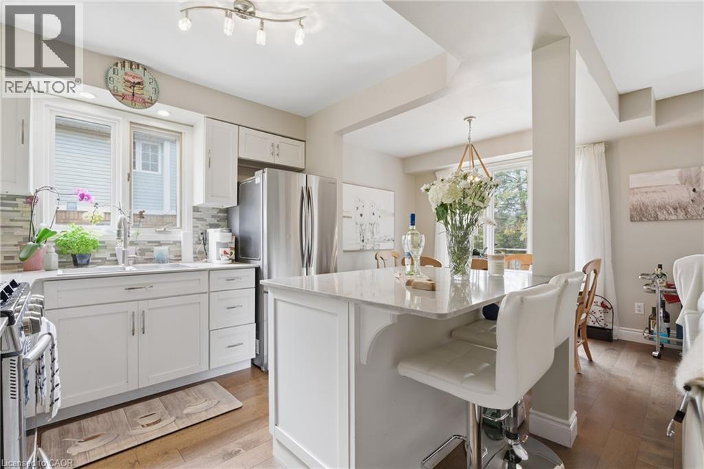 941 GORDON Street Unit# 11, Guelph, Ontario, N1G4R9 — Photo 32
