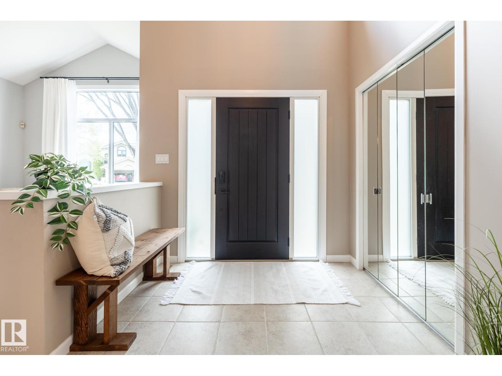 454 OSBORNE CR NW - photo 2