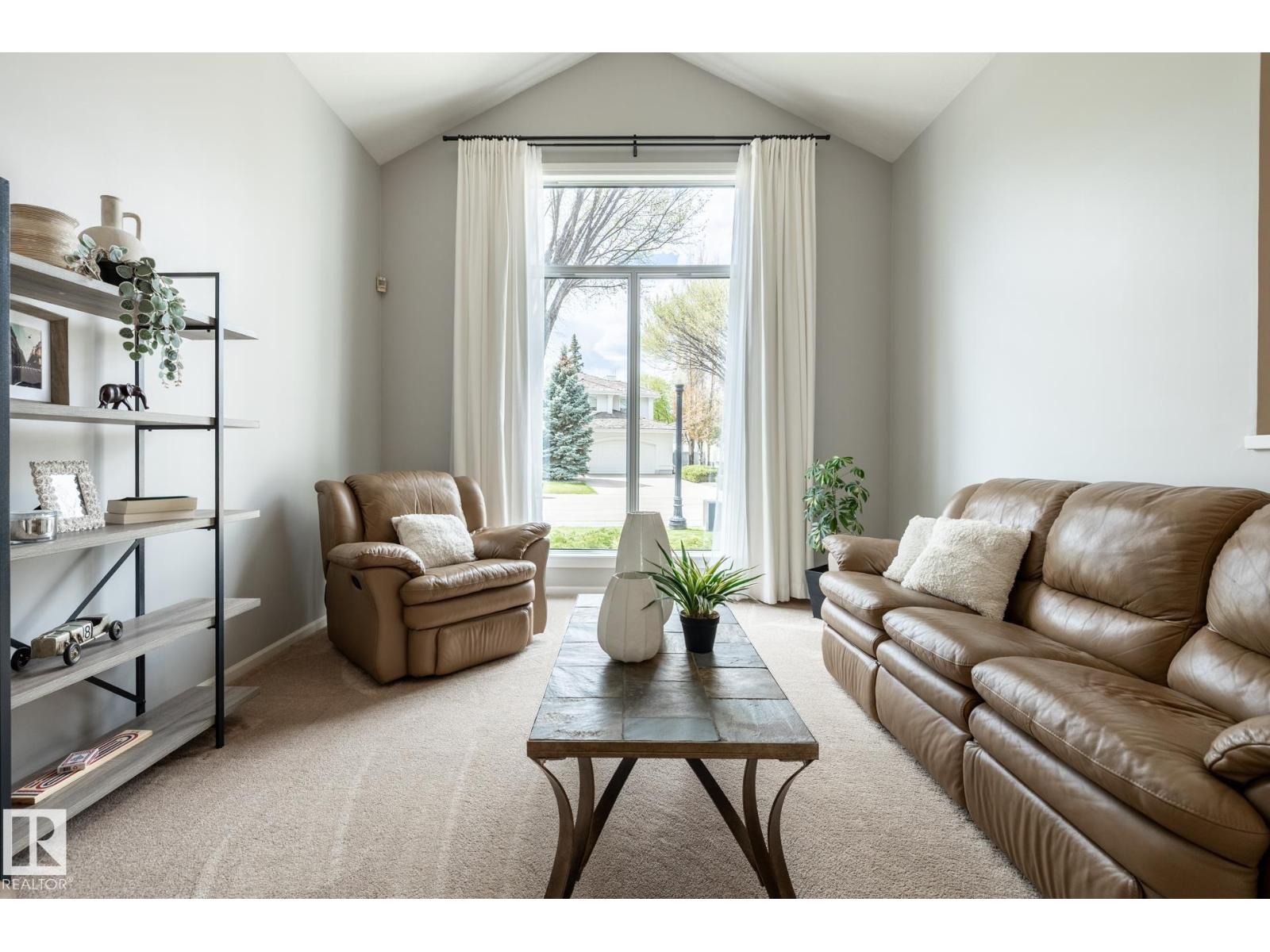 454 OSBORNE CR NW - photo 4