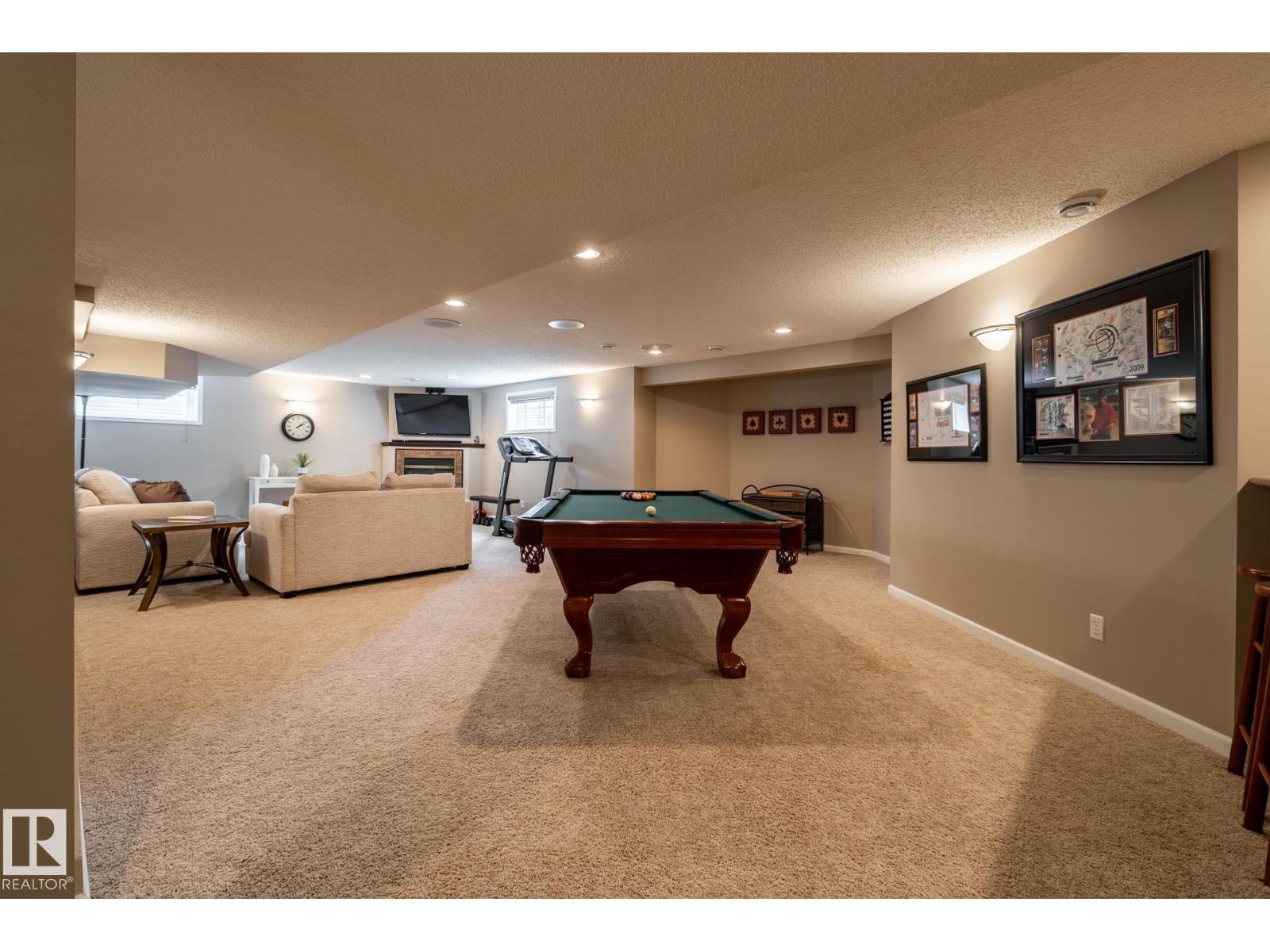 454 OSBORNE CR NW — photo 41