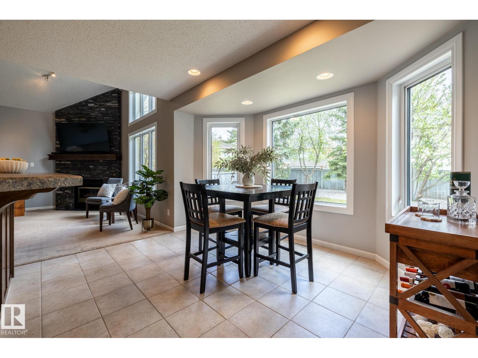 454 OSBORNE CR NW — photo 16