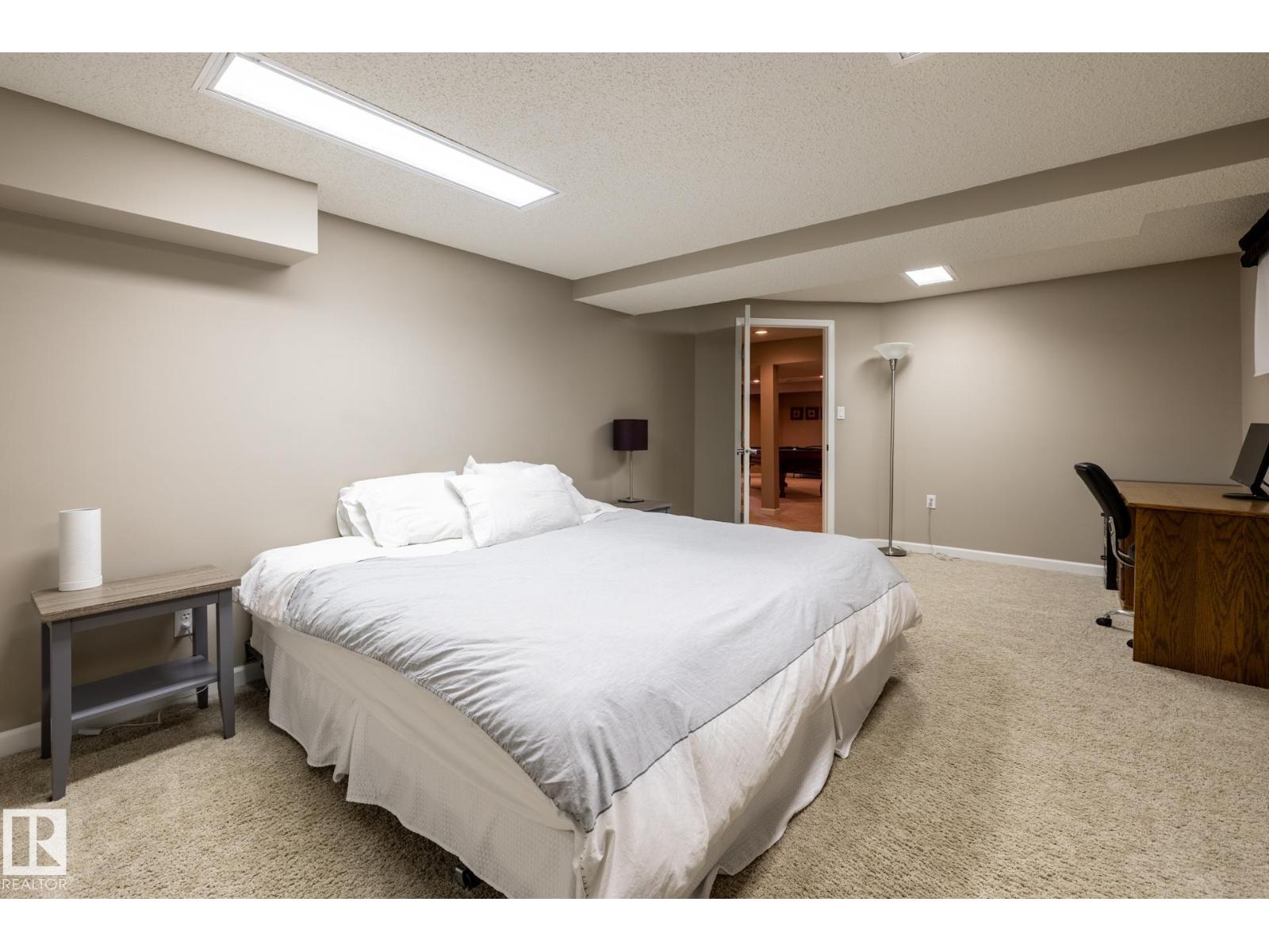 454 OSBORNE CR NW — photo 46