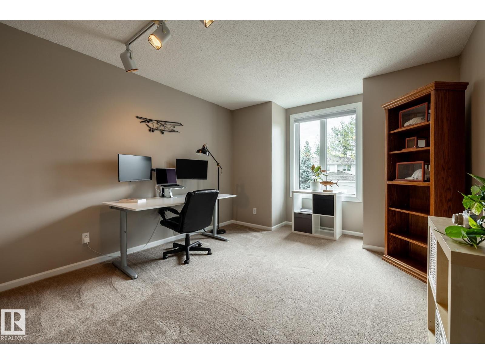 454 OSBORNE CR NW — photo 35