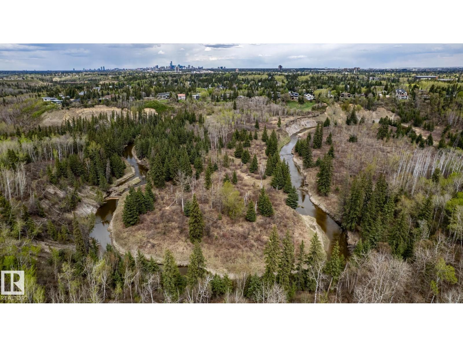 454 OSBORNE CR NW — photo 70