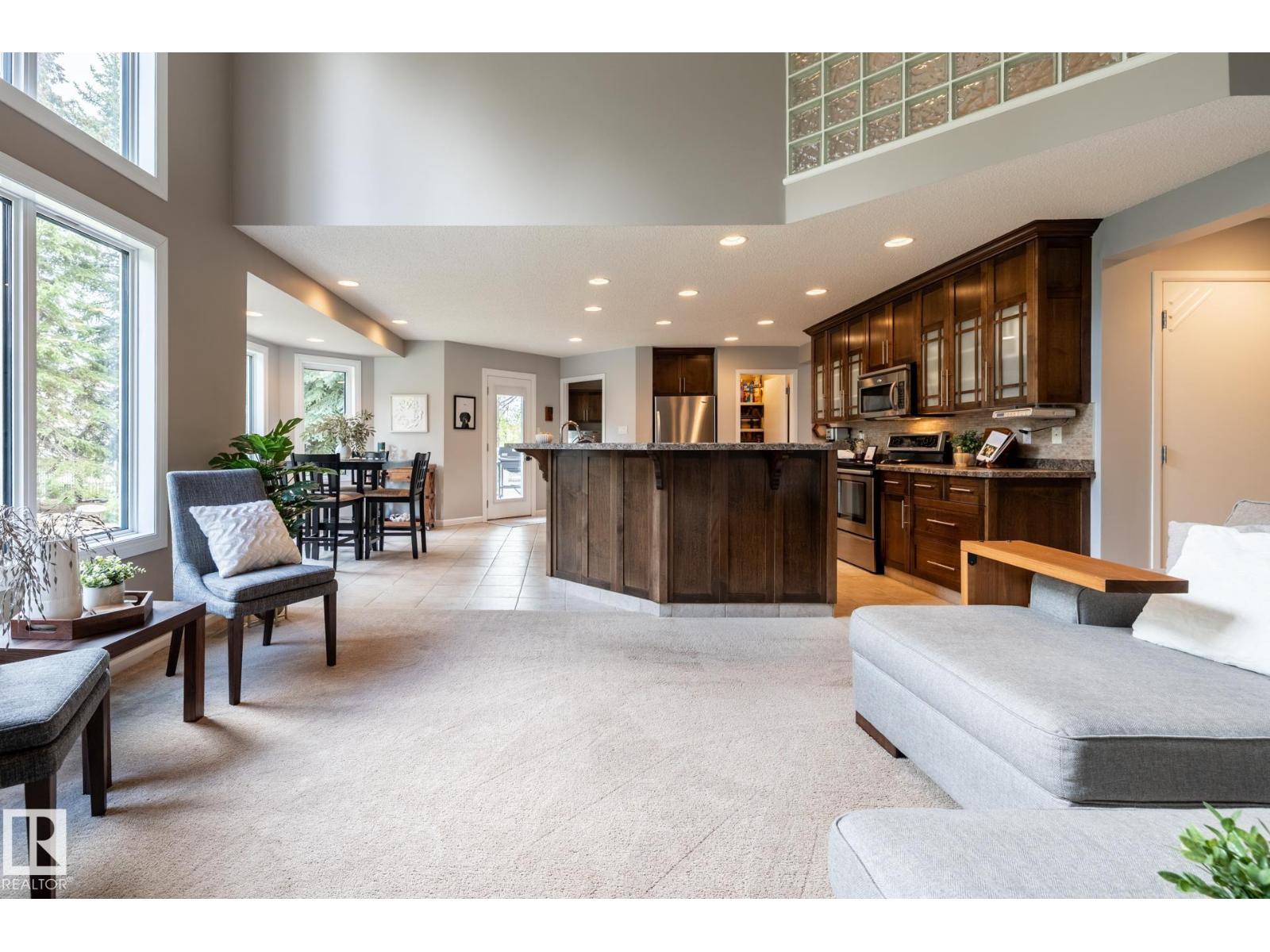 454 OSBORNE CR NW — photo 11