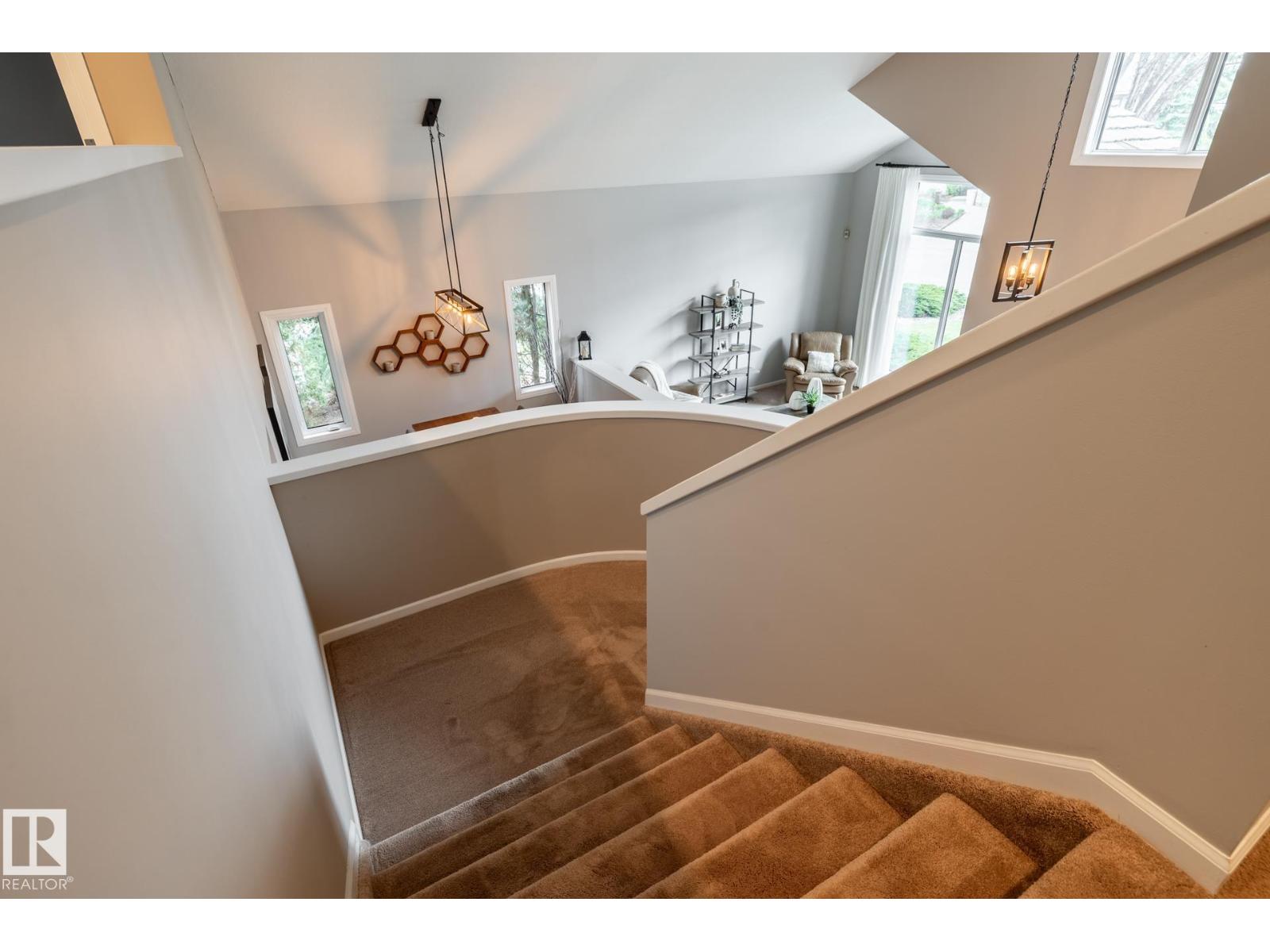 454 OSBORNE CR NW — photo 21