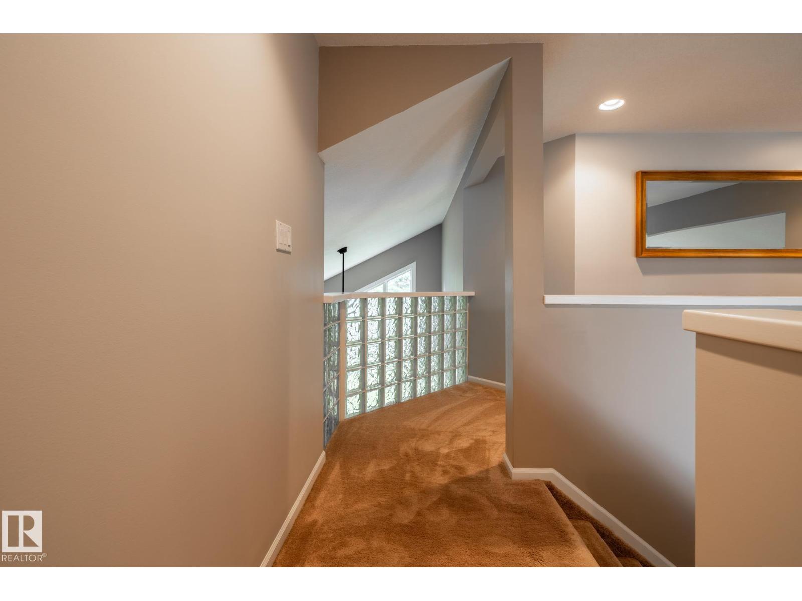 454 OSBORNE CR NW — photo 31