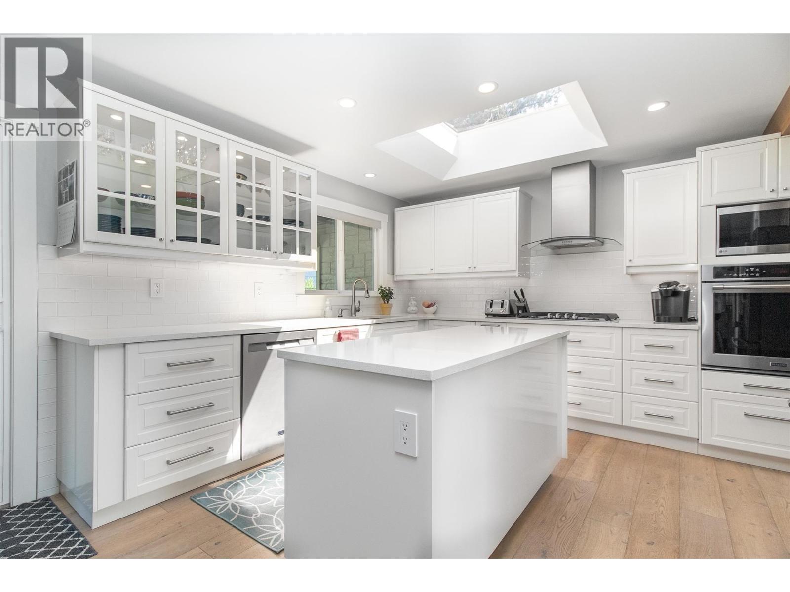 1716 Cathy Court - 18