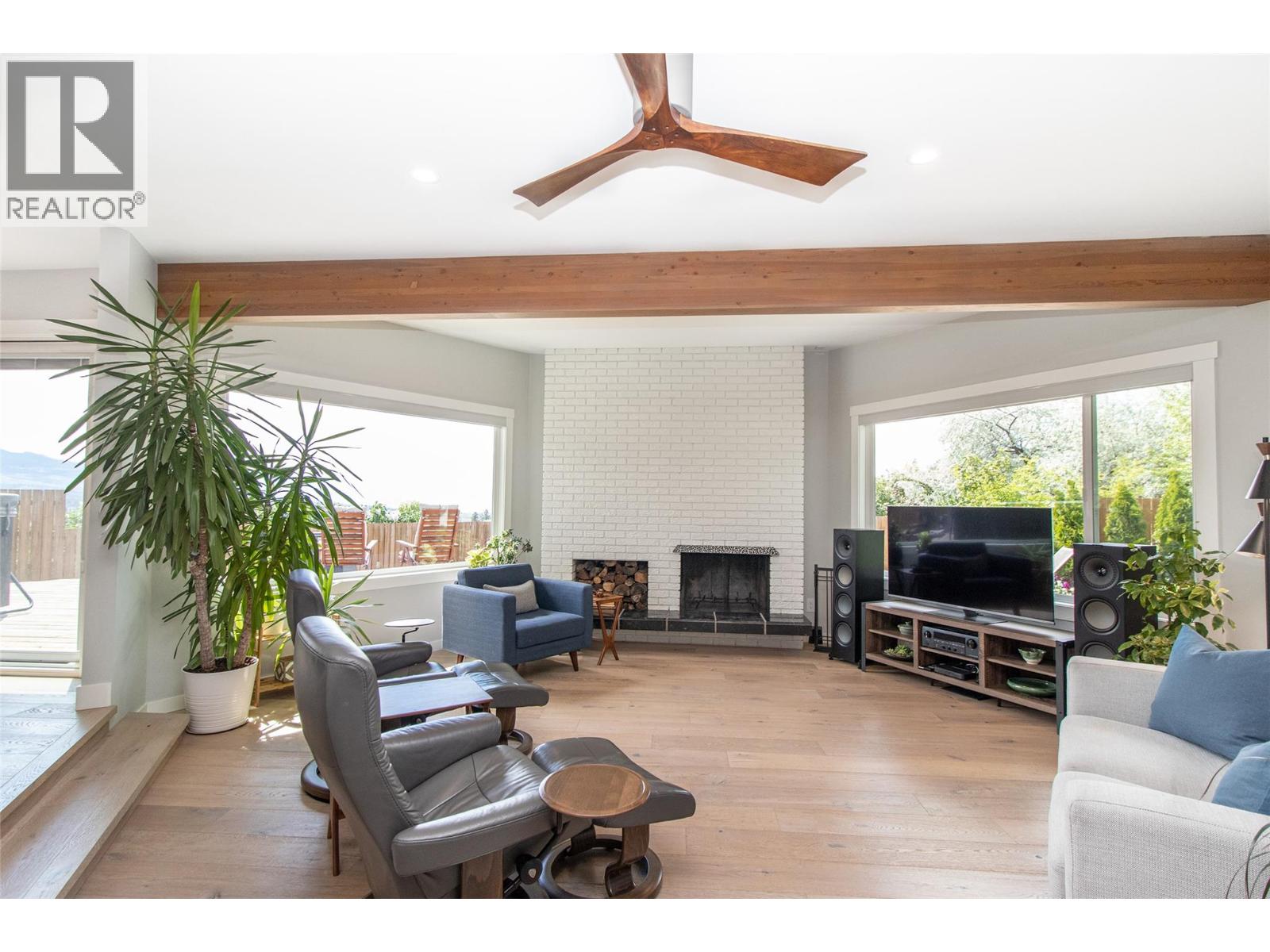 1716 Cathy Court, Kelowna