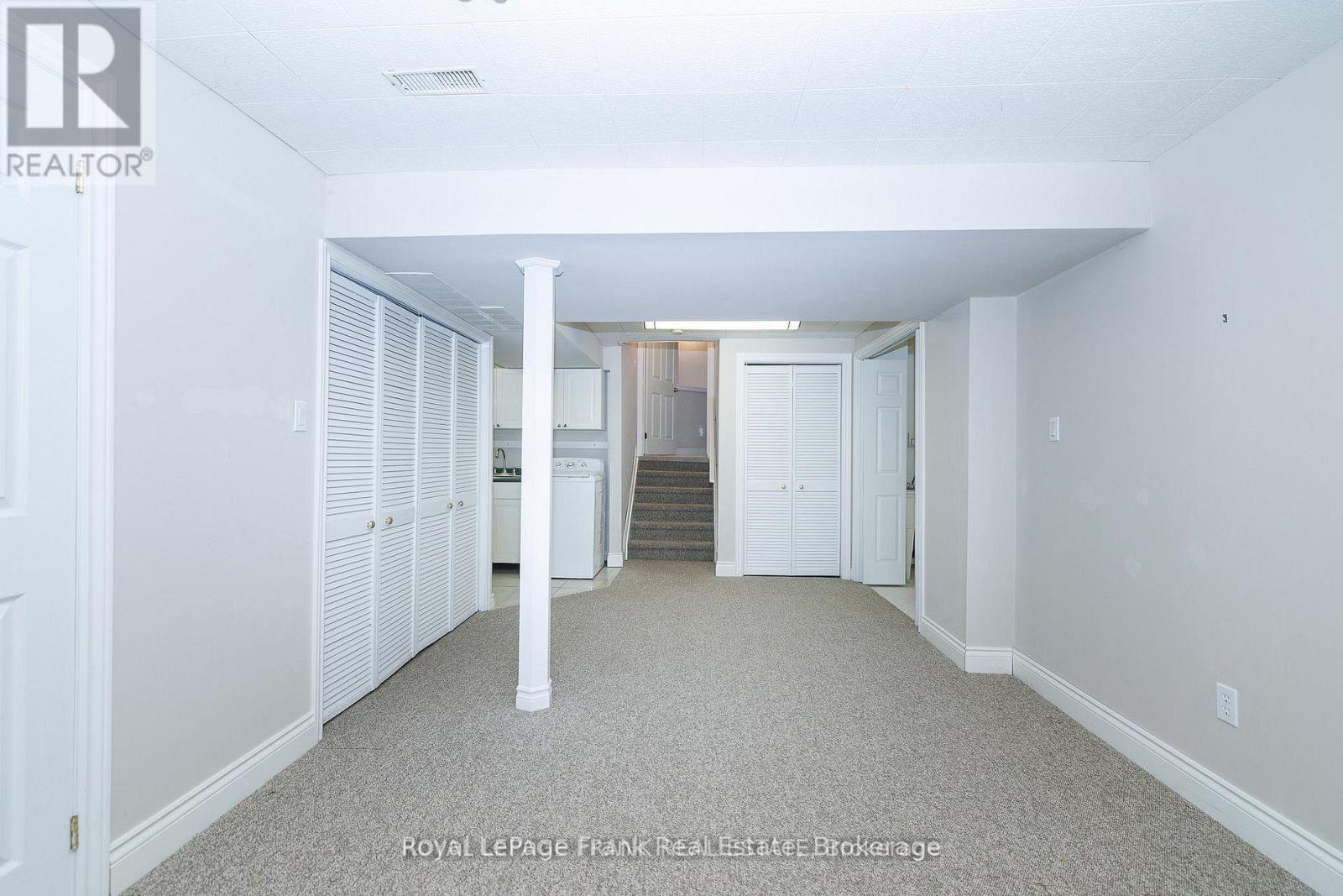 4112 WALCOT COURT - 33