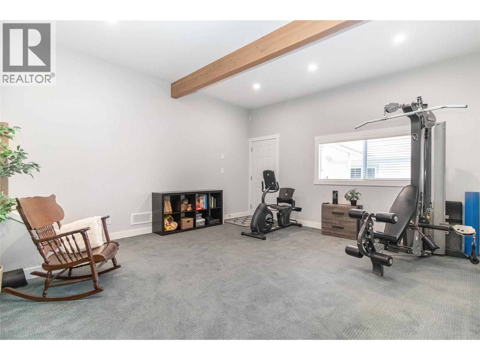 1716 Cathy Court, Kelowna