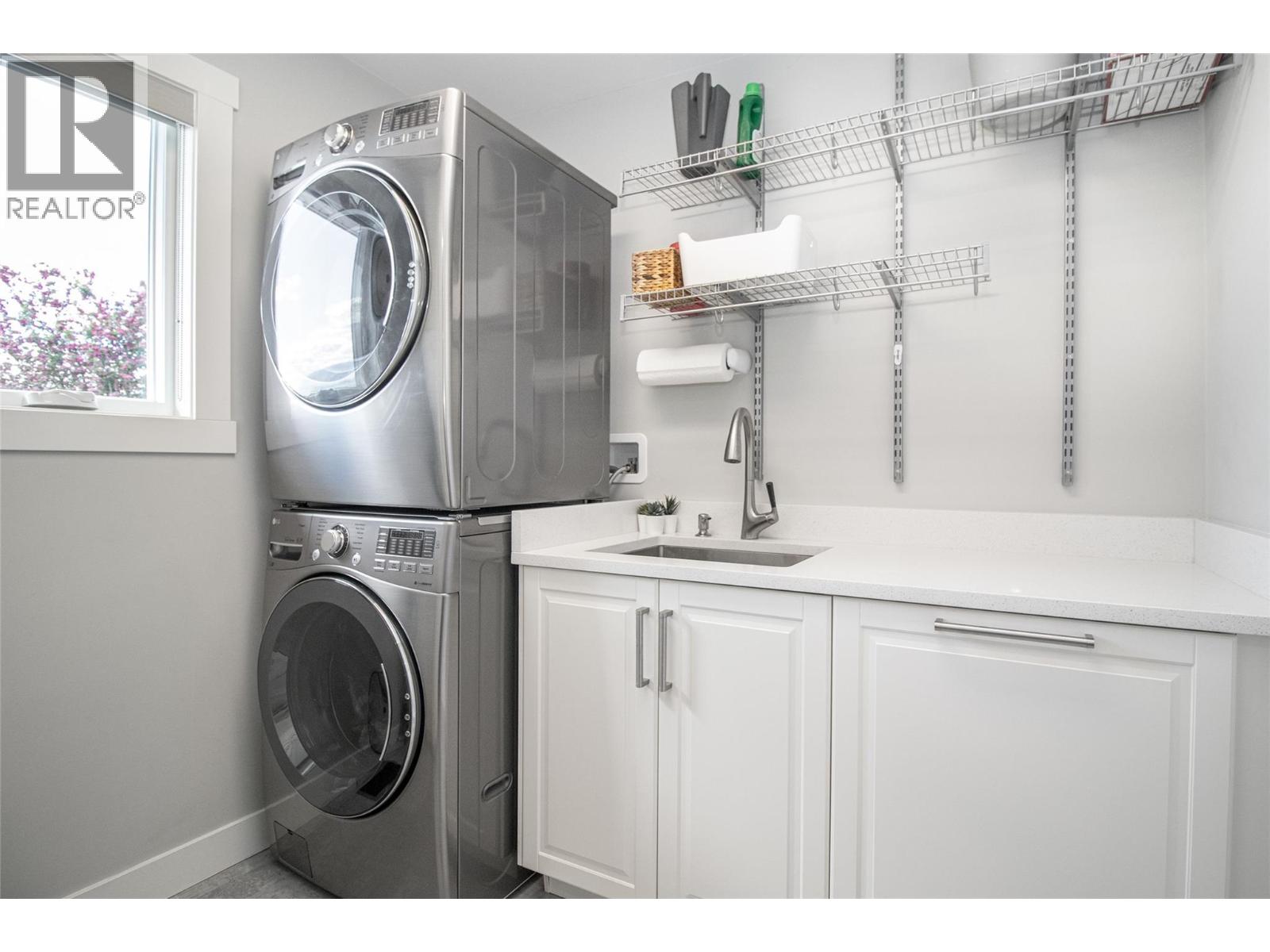 1716 Cathy Court - 42