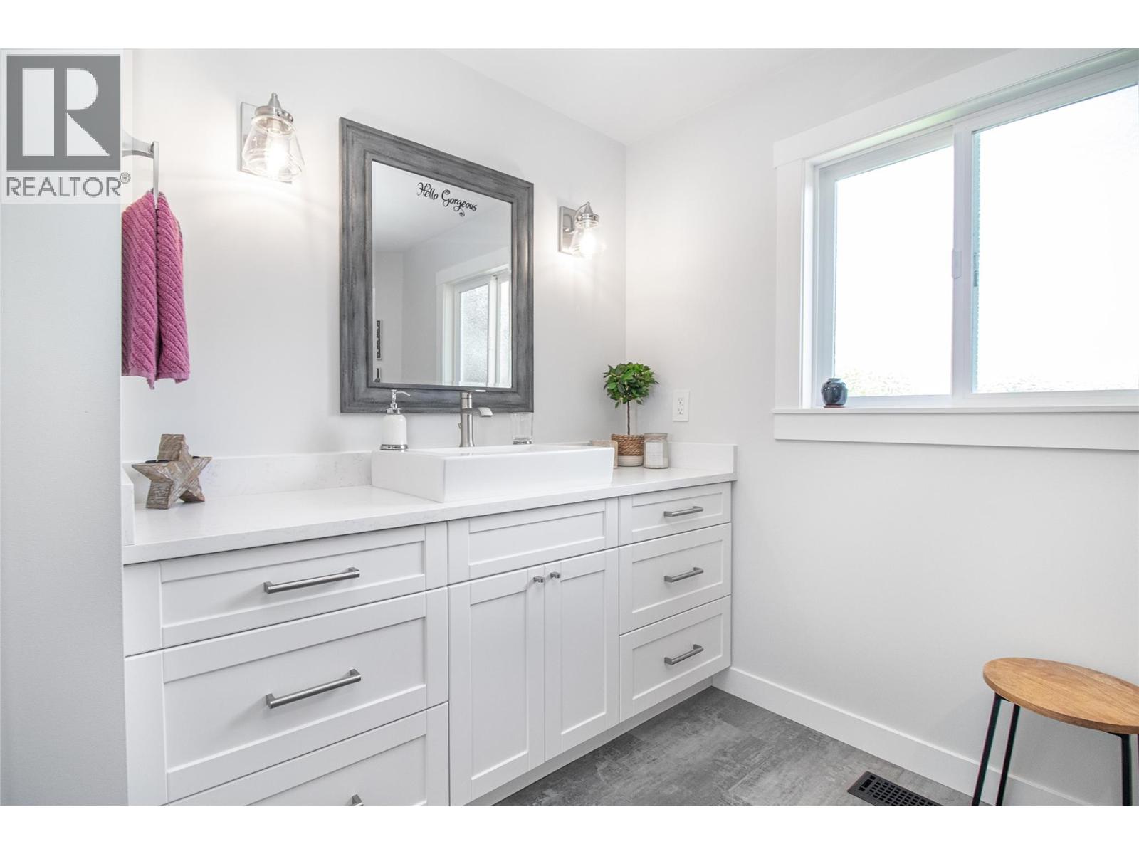 1716 Cathy Court - 32