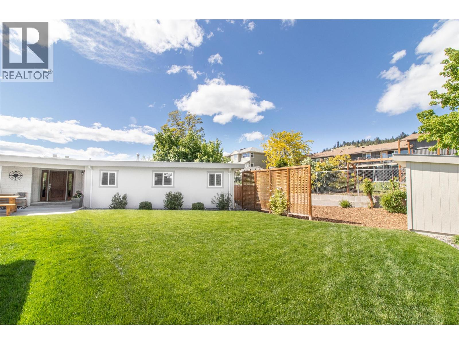 1716 Cathy Court, Kelowna